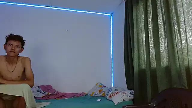 Lucy_y_Jacob from StripChat is Freechat