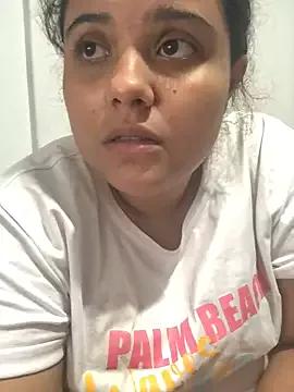luisahot_9727 from StripChat is Freechat