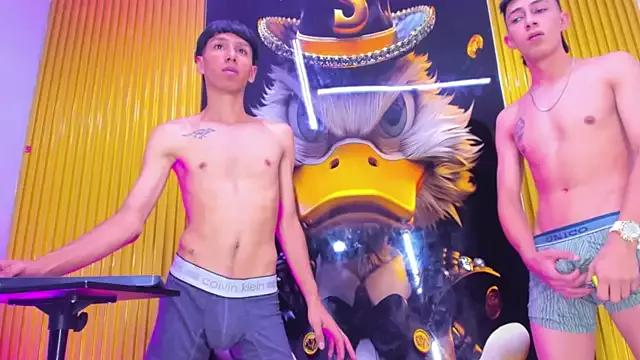 luisc_bigcock_ from StripChat is Freechat