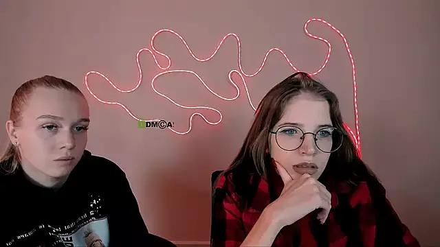 Try our girls live displays and explore the company of endless strippers, with beautiful physiques, vibrating toys and more.