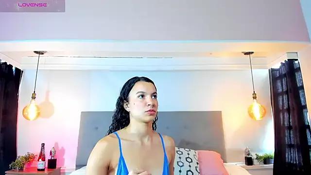 Luna_Claire from StripChat is Freechat