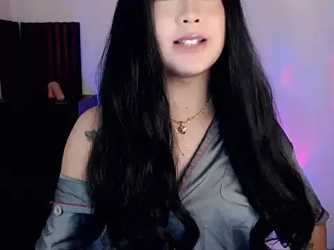 Luna_lulo from StripChat is Freechat