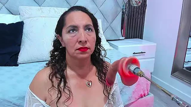 Luna_Naughty1 from StripChat is Freechat