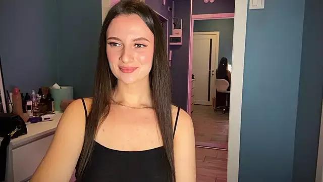 Luna_Raee from StripChat is Freechat