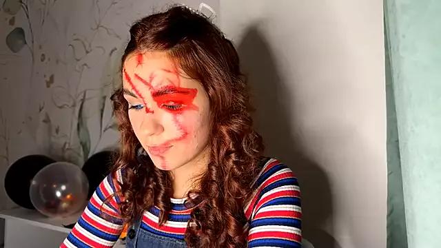 Try our girls live displays and explore the company of endless strippers, with beautiful physiques, vibrating toys and more.