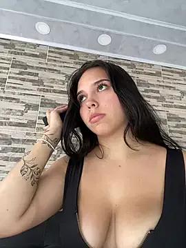 Try our girls live displays and explore the company of endless strippers, with beautiful physiques, vibrating toys and more.