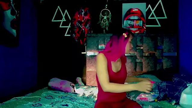 Lunadoll03 from StripChat is Freechat