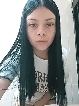 LunaJacobs — OPEN ASS + FINGER