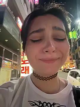 lunalovelee from StripChat is Freechat
