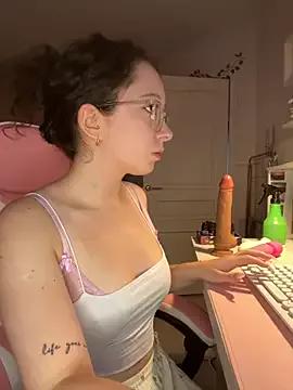 LunaMermaid_ from StripChat is Freechat