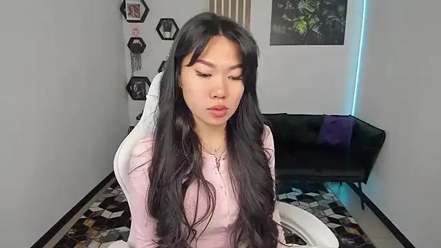 LunaPurrr from StripChat is Freechat