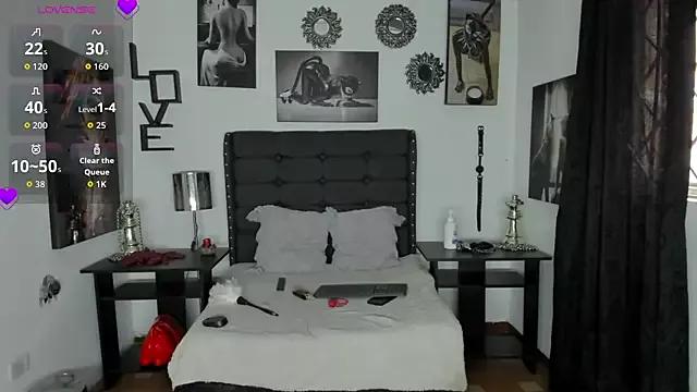 LunarisSmith from StripChat is Freechat