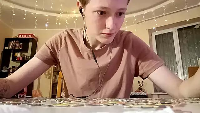 LunaStellar from StripChat is Freechat