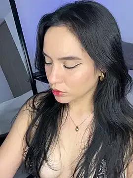 Try our girls live displays and explore the company of endless strippers, with beautiful physiques, vibrating toys and more.