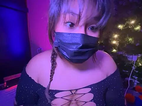 Try our girls live displays and explore the company of endless strippers, with beautiful physiques, vibrating toys and more.