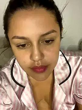 Try our girls live displays and explore the company of endless strippers, with beautiful physiques, vibrating toys and more.