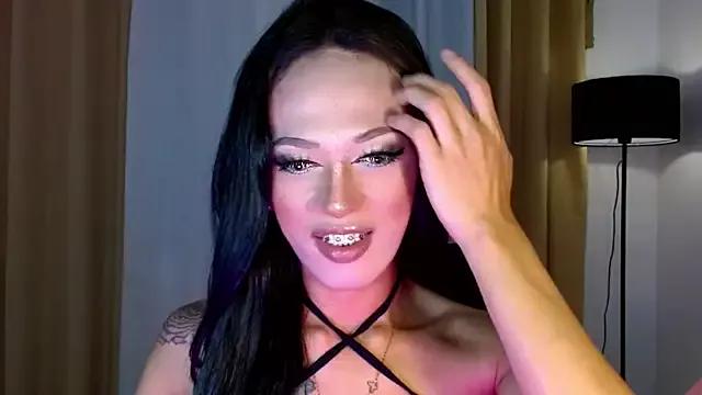 Lust-sluttymira from StripChat is Freechat