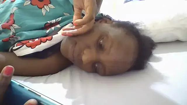 Lusty_Aliyah from StripChat is Freechat