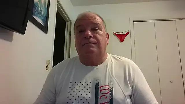 Photos of mackdocc001 from StripChat is Freechat