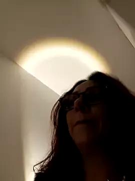 Try our girls live displays and explore the company of endless strippers, with beautiful physiques, vibrating toys and more.