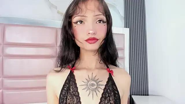 Try our girls live displays and explore the company of endless strippers, with beautiful physiques, vibrating toys and more.