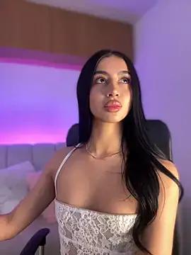 Try our girls live displays and explore the company of endless strippers, with beautiful physiques, vibrating toys and more.