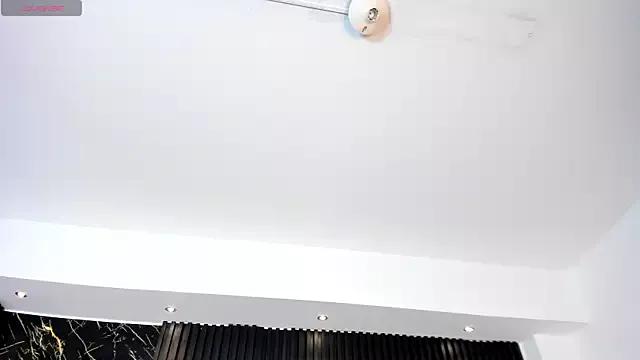 Try our girls live displays and explore the company of endless strippers, with beautiful physiques, vibrating toys and more.