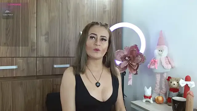 magenta_maturr — squirt