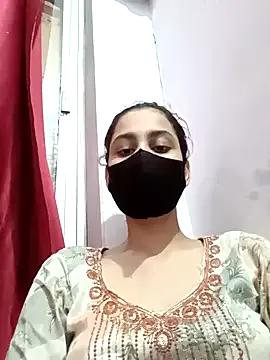 magicmoment00786 from StripChat is Freechat