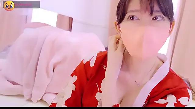 Photos of maii- from StripChat is Freechat