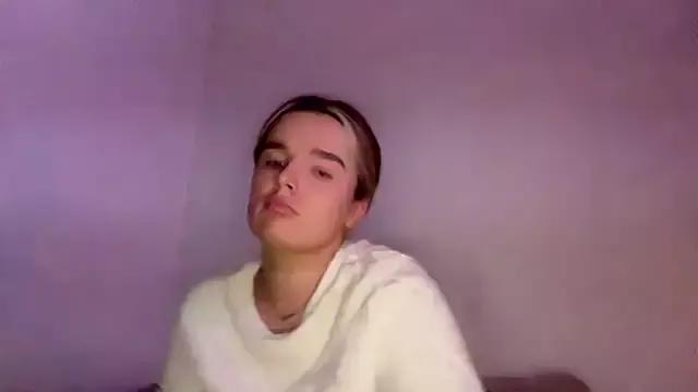 maisiesmithx from StripChat is Freechat