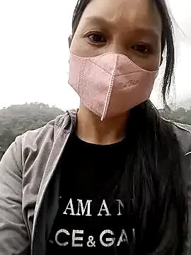 Maitachaomt webcams show profile image 