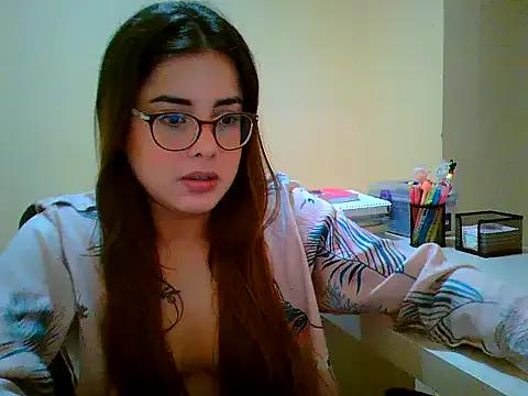 maliamiller from StripChat is Freechat