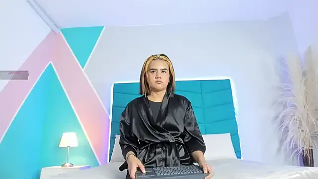 mara_winters_ — suck your hard cock