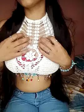 Try our girls live displays and explore the company of endless strippers, with beautiful physiques, vibrating toys and more.