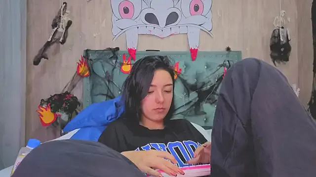 Avatar of Marcelaa_fox