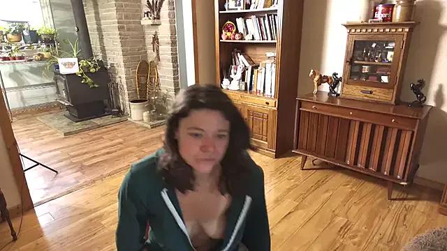 MarcyJones from StripChat is Freechat