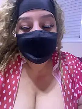 Photos of mari_layali from StripChat is Freechat
