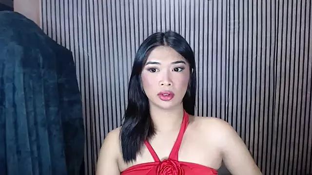 Maria-Moore from StripChat is Freechat