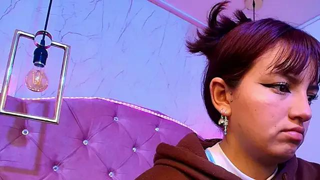Mariam_s from StripChat is Freechat