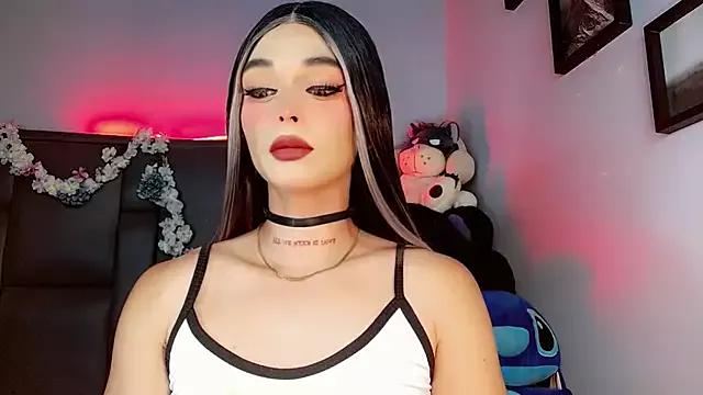 Try our girls live displays and explore the company of endless strippers, with beautiful physiques, vibrating toys and more.