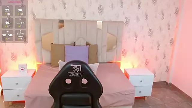 MARIANA_TAY1 from StripChat is Freechat