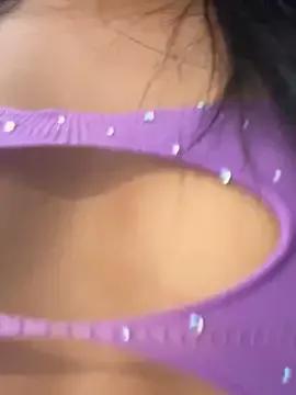 Try our girls live displays and explore the company of endless strippers, with beautiful physiques, vibrating toys and more.