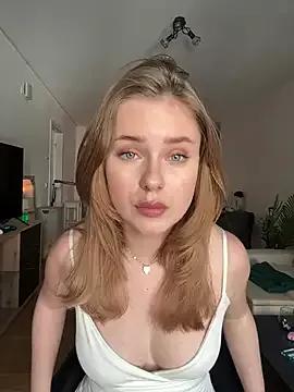 Photos of MaribelRiver from StripChat is Private