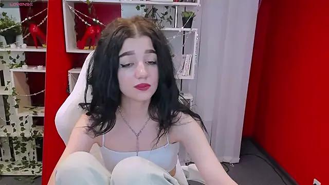 MariellaMoretti from StripChat is Freechat