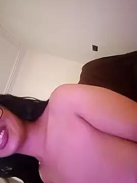 Photos of Marilyn_Monroee from StripChat is Freechat