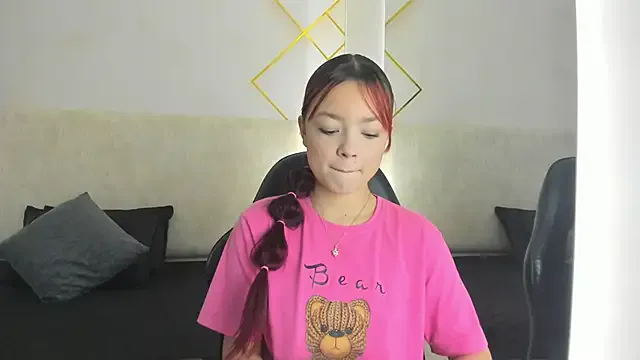 Martinaa_Garcia — Fingering pussy in doggy 3 minutes