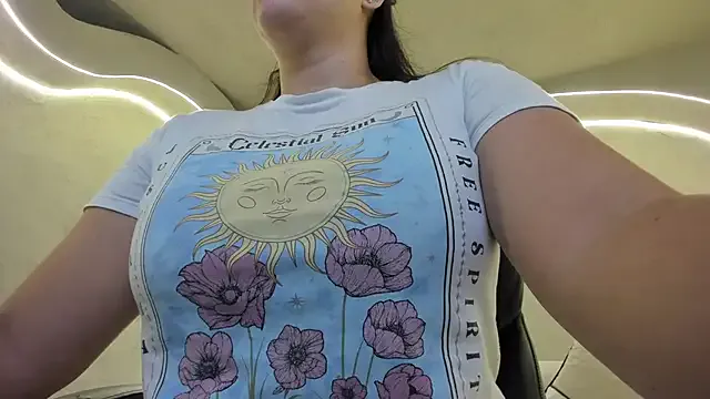 MartinnaBonnet — Flash tits