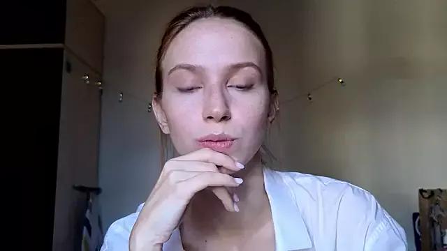 Mary_Av from StripChat is Freechat