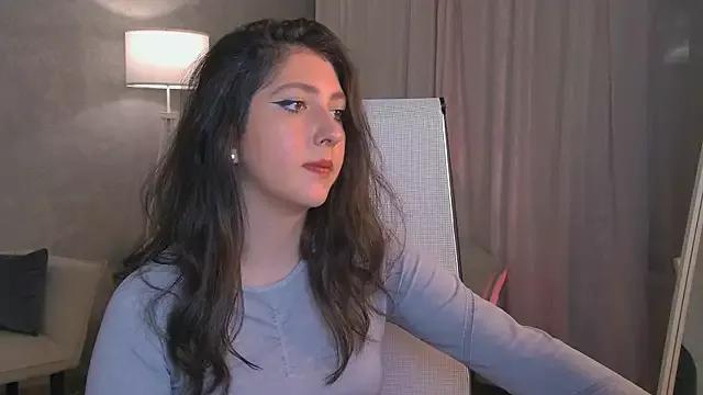 Try our girls live displays and explore the company of endless strippers, with beautiful physiques, vibrating toys and more.